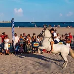 Lejlighed Pinedo Playa Rustico *