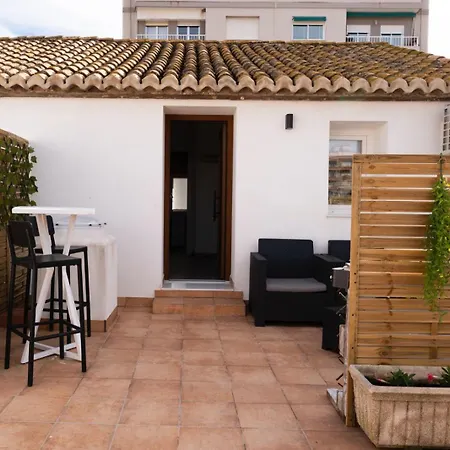 Apartamento Pinedo Playa Rustico